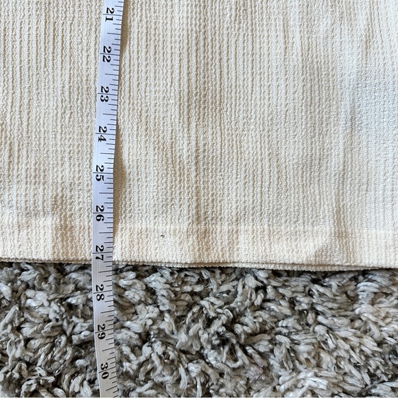 FashionNova Men textured t-shirt - Picture 6 of 6